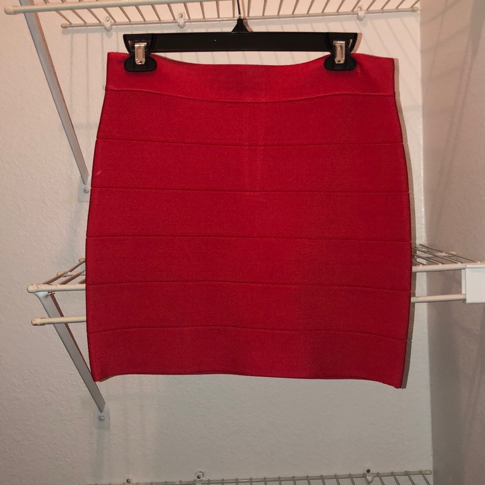 bebe. Red Bodycon Skirt. Size L.